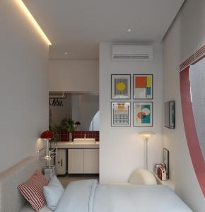 Blue Haven Grand Hotel - Pool, Lift & City View