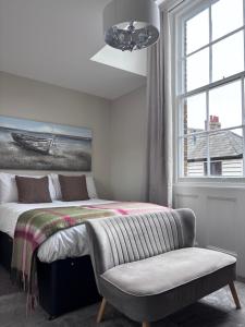 Fleur De Lis Hotel