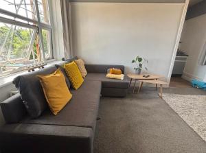2 Bed Apartment Near Yeovil Hospital & Leonardo