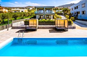 Limi Deluxe Sea View Suites - Private Pools