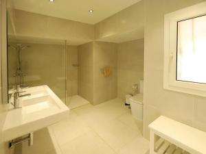 Wonderful Puerto Del Carmen Villa Central Location Villa Cilla Sea Views