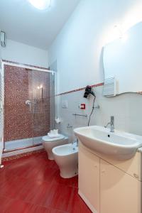 Spacious Apartment near Beccaria with Hydromassage Tub