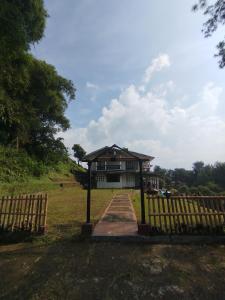 Villa Mega molek