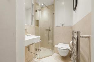 Stylish 1BR Flat Near Notting Hill Gate-2 Min Walk