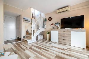 01 30 Casa Adosada Politur con piscina comunitaria