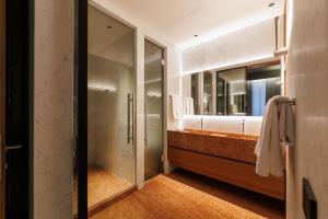 Lanterna Collection