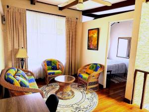 100m from the beach with 24 7 security