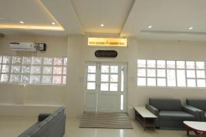 Hotel Keshav Pride
