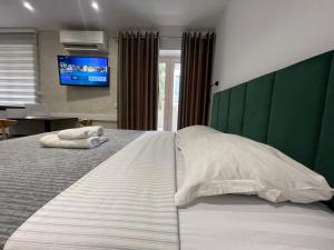 Le petite Studio Apartments - ENJOY TRAVEL