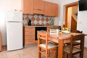 Sole 1 Bilocale a Isola Rossa 50mt dal Mare