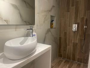 Le petite Studio Apartments - ENJOY TRAVEL