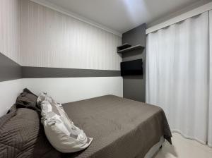 Residencial Luize 302 - Apto para 7 pessoas na Praia de Palmas a 350m do mar