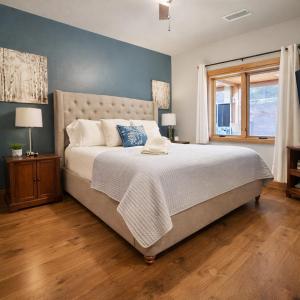 Bluejay-Getaway Luxury Cabin in Munds Park