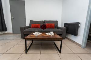 Ô Coin Des Voyageurs - Wifi, TV, Terrasse