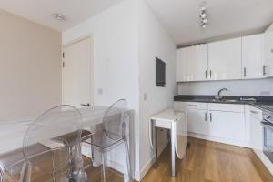 Modern Kings Cross Central Apartment