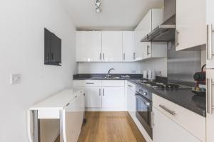 Modern Kings Cross Central Apartment