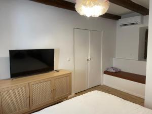 Heat Hostel