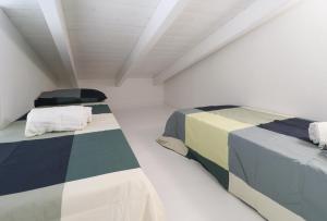 Biagio Blue Home img46