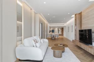 Fully upgraded 1 Bedroom in JLT