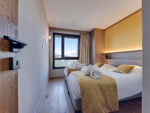 Spacieux Duplex 6 Pers. Arc 1800 avec Spa - FR-1-866-5