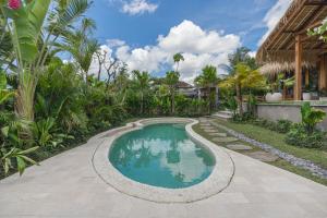 Villa Griya Melati, Authentic Joglo 2BR Private Pool Villa in Ubud