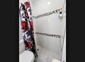 Chic Beachside Studio with Modern Comfort