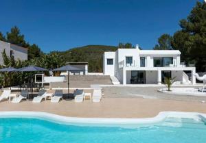 Villa destiny