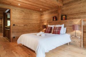 chalet in authentic Manigod farm