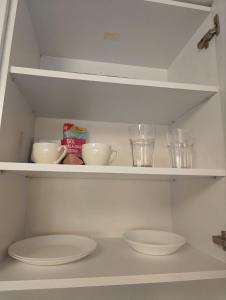 Quiet Apartment Near The Park, Metro, Centre, WI-FI - by HIK Apartments