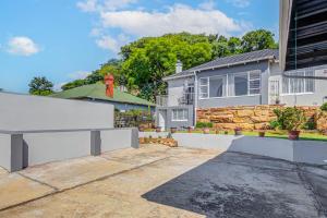 Thabela House, Kensington