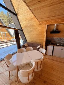 Hatsvali Ski Resort Cottages