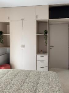 Agios Ioannis Home