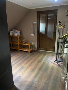 Kényelmes, kéthálószobás-nappalis apartman Kézdivásárhely városában