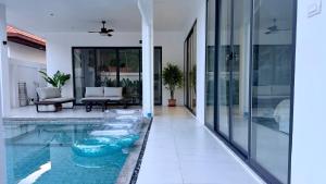 Oceanfront Serene,3BR with Private Pool Villa,New Modern White