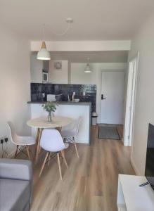 Moderno en Tres Cruces con garaje