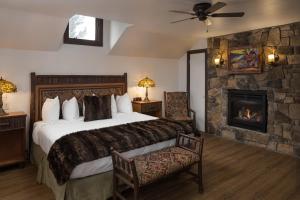 Deluxe Suite (2 Adults) room in The Landing at Estes Park