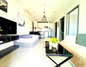 2 Bed Room Central Location-Roof Top Infinity Pool