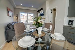 Skyline Peaks 3 Bed 3 Level, 35 Bath