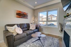 Skyline Peaks 3 Bed 3 Level, 35 Bath