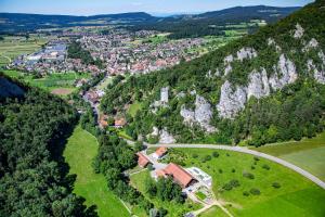 Cozy Modern Flat near Basel