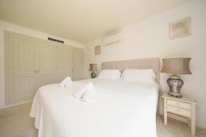 Villa Aviemore - Luxury Villa with Pool in Nueva Andalucia