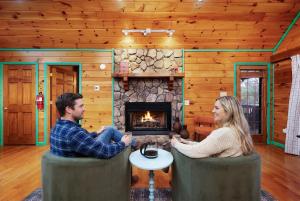 Blue Ridge Retreat - Sauna - Hot Tub - Firepit