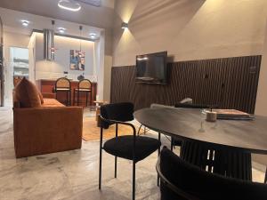 The 9 loft