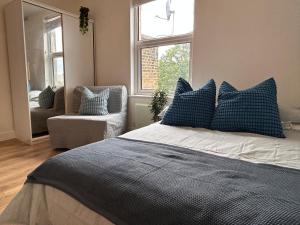London Studio Stays