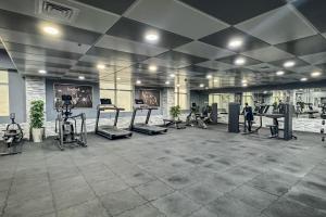 Upgraded 2 BR Retreat in the Heart of Dubai Marina