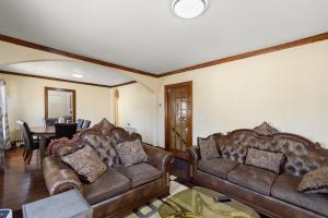 College Area 3BR