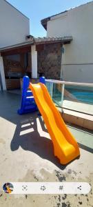 Casa com Piscina 500m da Praia