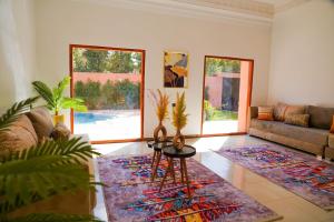 Marrakech Villa with Free Breakfast & Private Pool