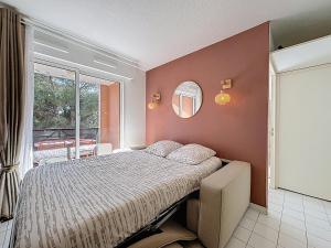 Pomme de Pin - Piscine, Tennis et Parking