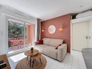 Pomme de Pin - Piscine, Tennis et Parking